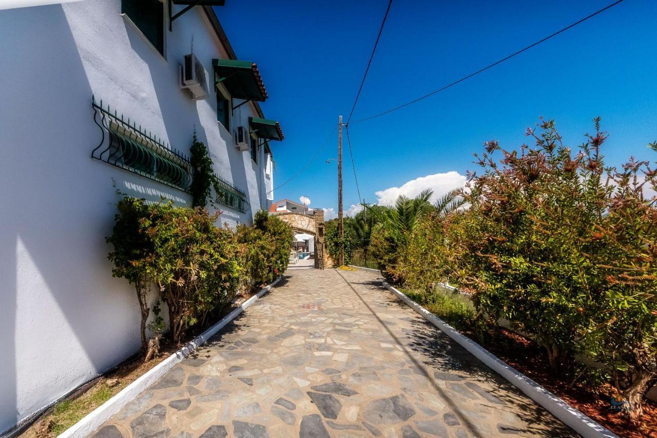Chandris Apartments Kavos Exterior photo